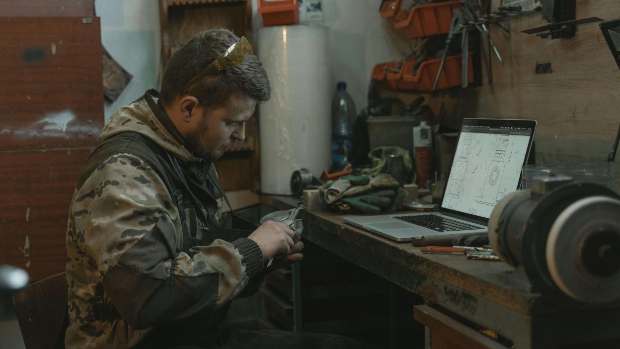 AI tools auto repair shops with autodots.