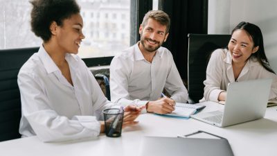 Add staff accounts on autodots