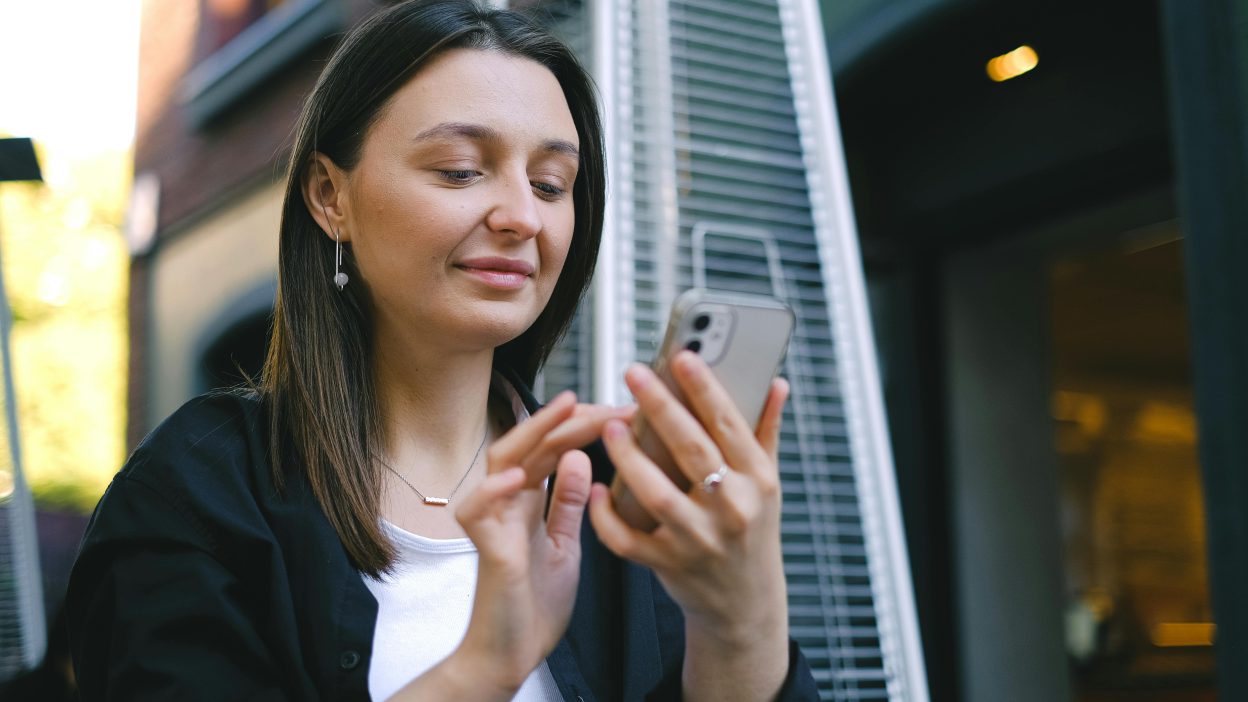 Book car service on autodots