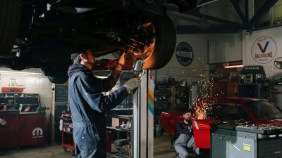 track mechanic performance in auto shop