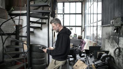 free vs paid garage software -which is better