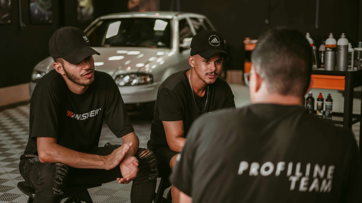 garage team management