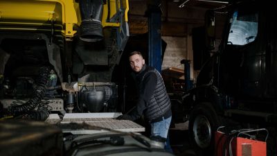 Garage Reporting Software