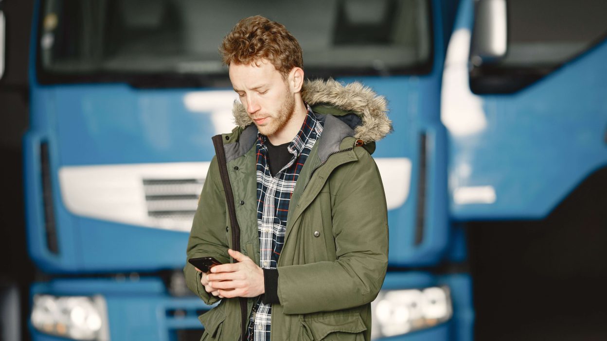 WhatsApp Business for Garages