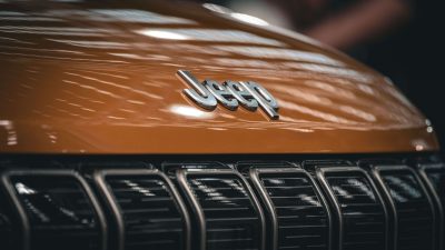 upcoming jeep electric suv