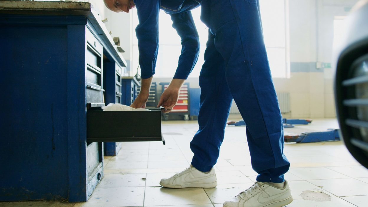 Job Card Management for Garage