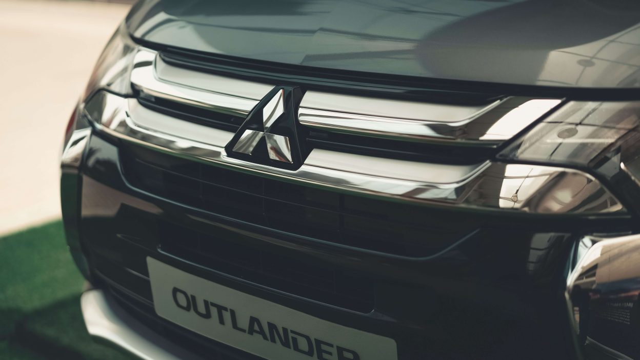 Mitsubishi Outlander PHEV 2026